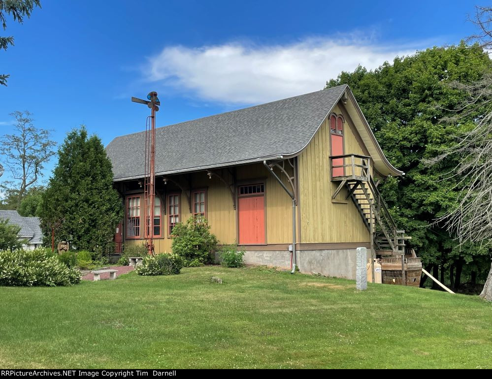 Former Erie RR Wimmers station